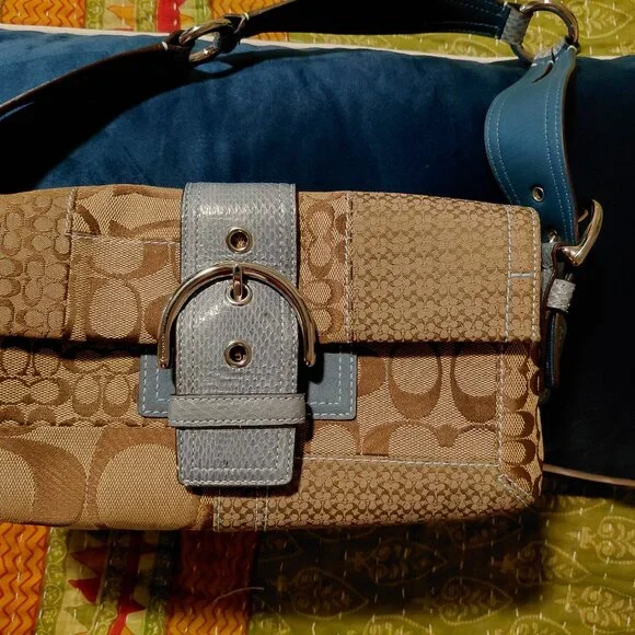 Coach Vintage Y2K Optic Signature Demi Shoulder Bag (No. C05Q-3689)